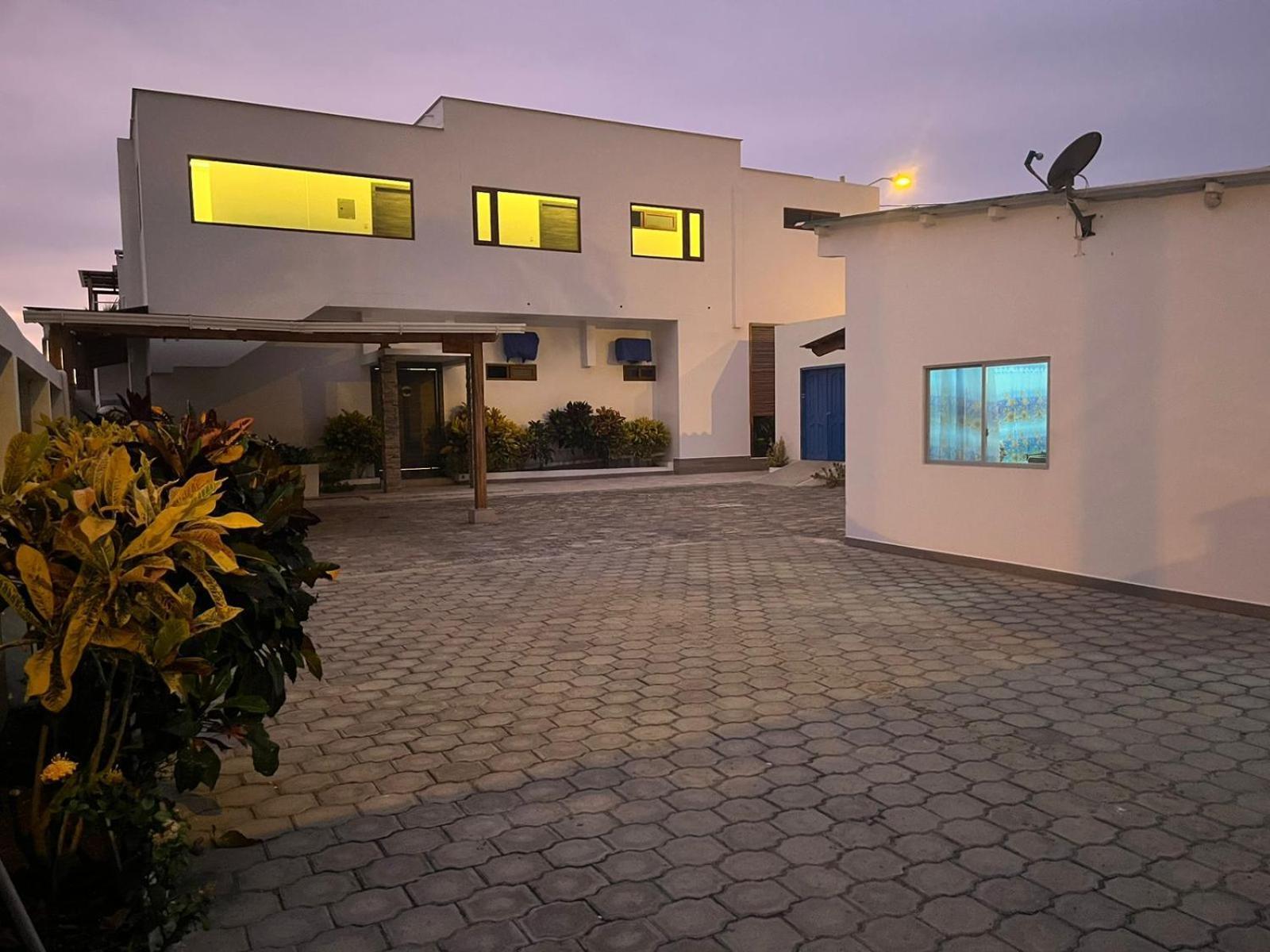 San Clemente Beach House Bed & Breakfast Exterior photo